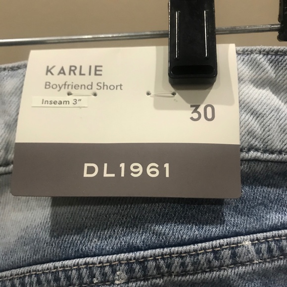 NWT DL1961 Karlie Boyfriend short color is Dunbar - Picture 6 of 11